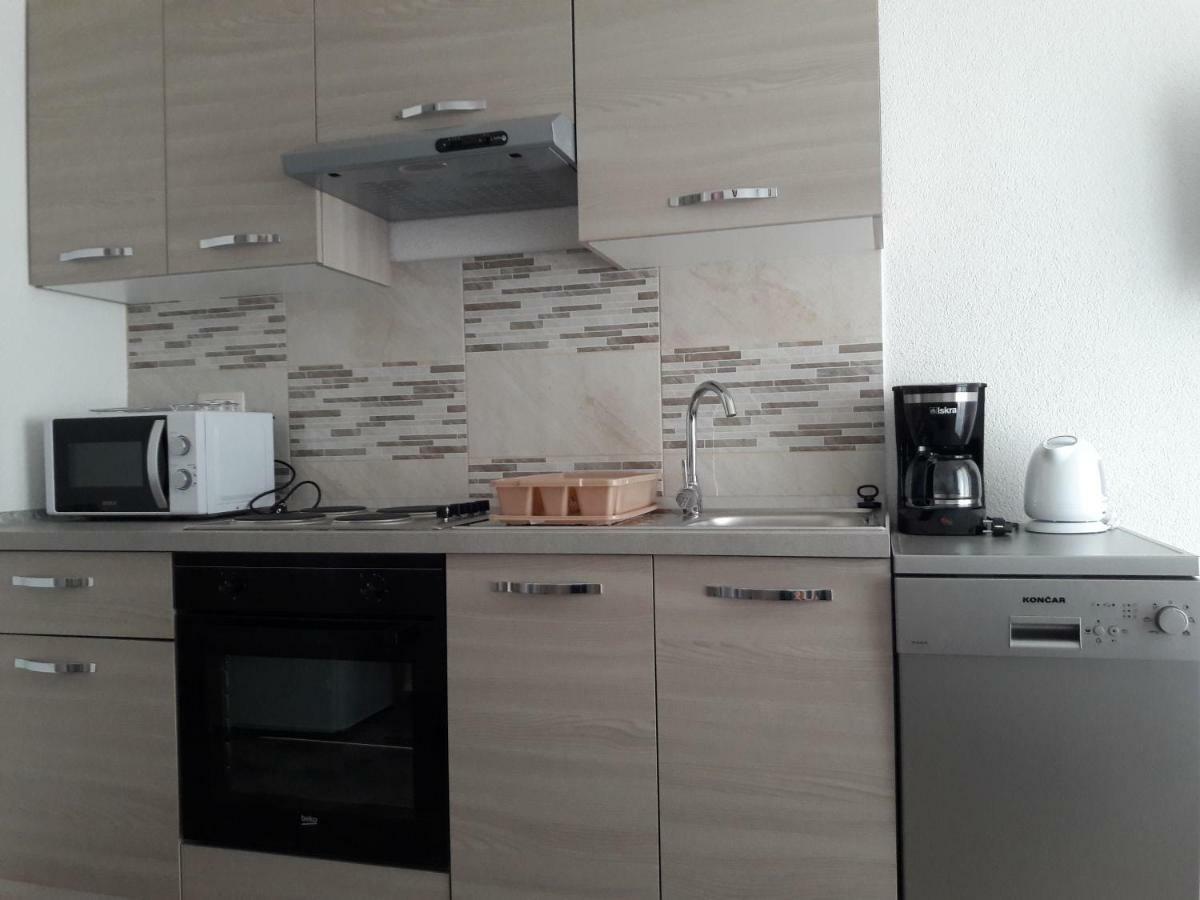 Apartman Miljenko - Matovica Kampor Esterno foto
